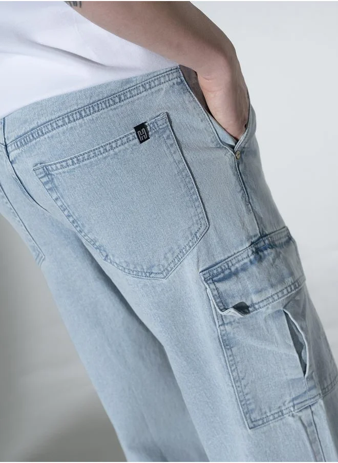 Hubberholme Light Blue Relaxed Fit Jeans Solid design crafted from 100% Cotton with Button closure.