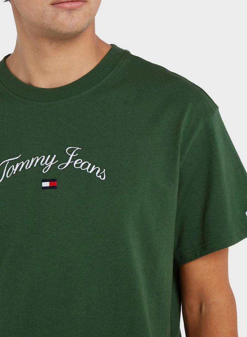 TOMMY JEANS Logo Crew Neck T-Shirt