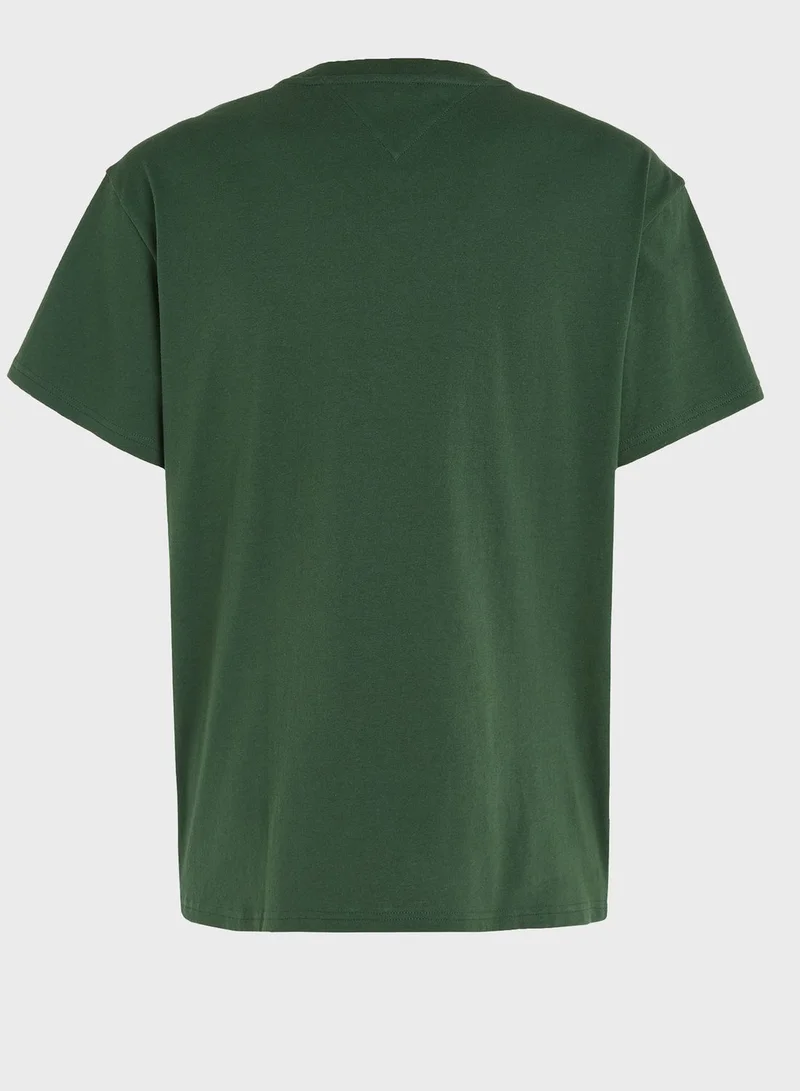 TOMMY JEANS Logo Crew Neck T-Shirt