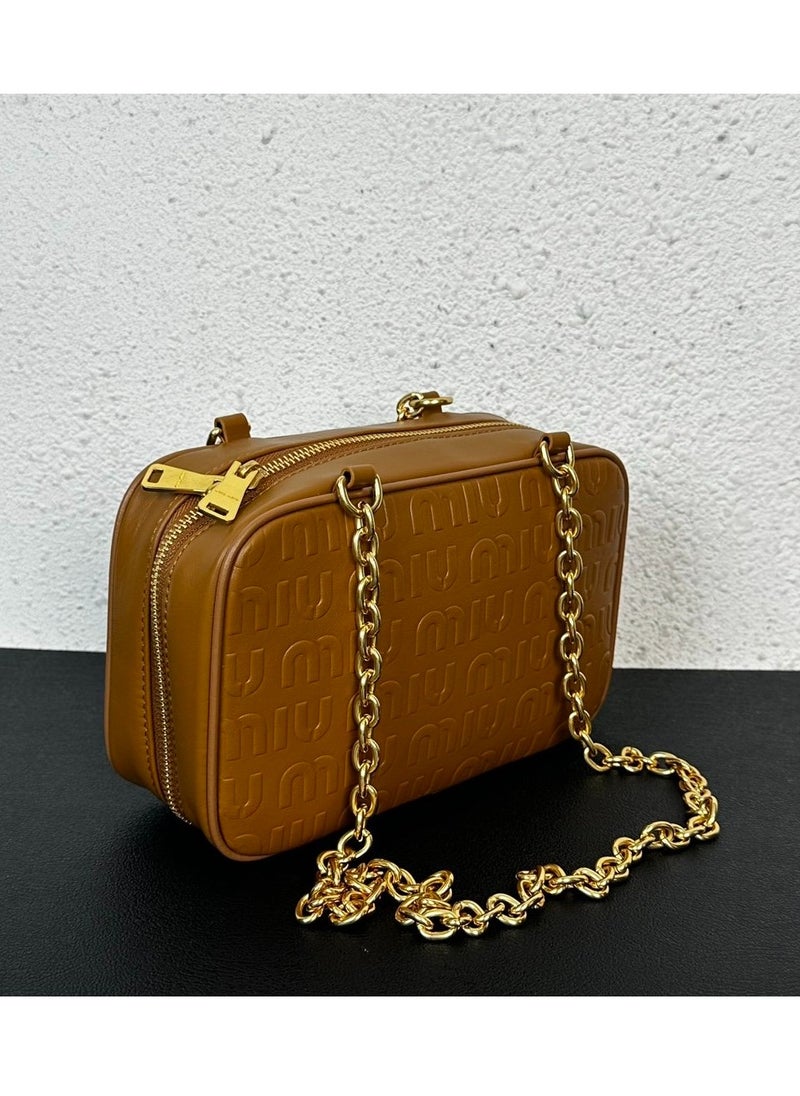 Miu Miu - Miu Miu New Square Crossbody Shoulder Bag 22*14*7cm - Image 1