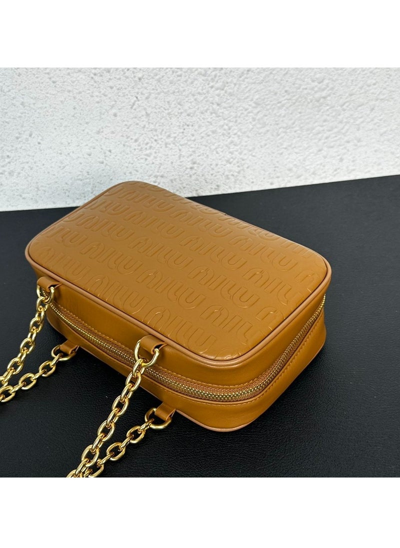 Miu Miu - Miu Miu New Square Crossbody Shoulder Bag 22*14*7cm - Image 1