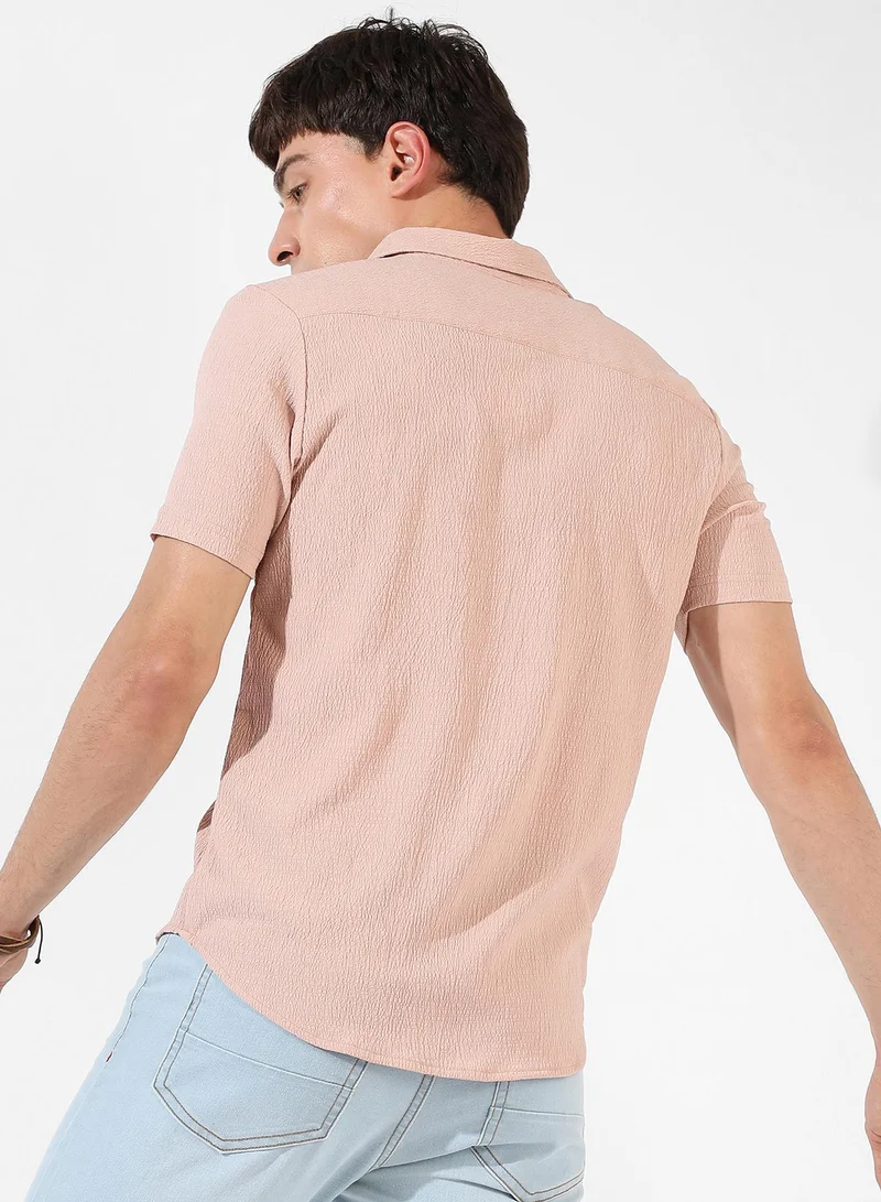Campus Sutra Men's Peach Textured Regular Fit Casual Shirt