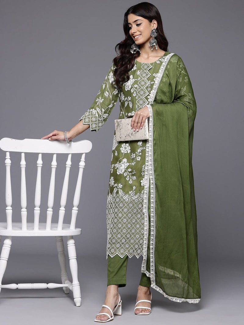 PRASHA Women Green Floral Printed Shiffly Work Kurta Paired With Bottom And Dupatta - Image 3