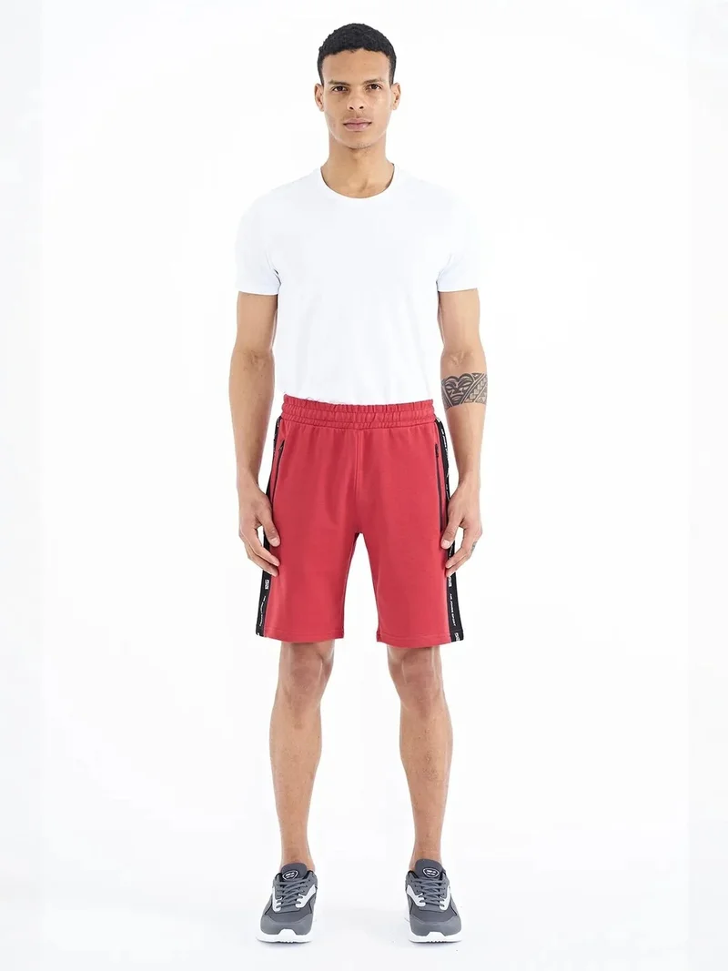 تومي لايف TOMMY Men's Knit Sweat Shorts