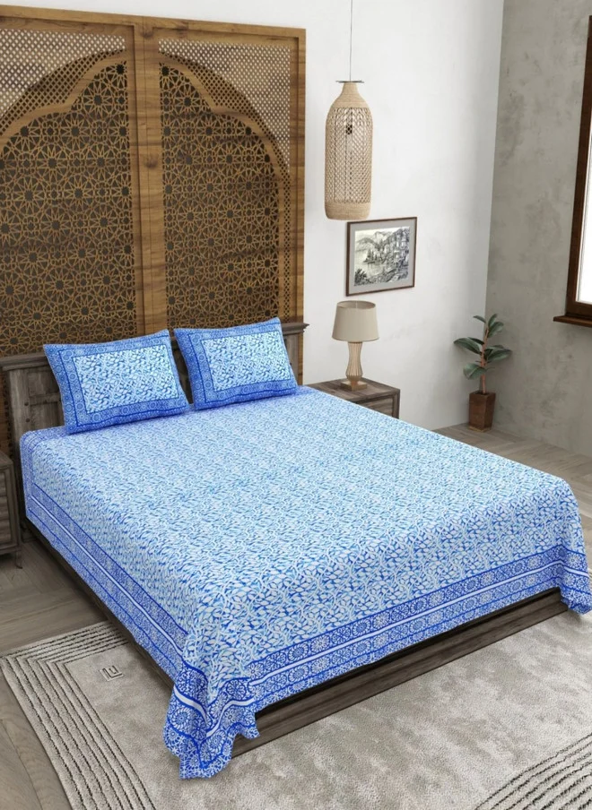 CLOTHOLOGY CLOTHOLOGY Blue & White Floral Printed Pure Cotton 180 TC King Bedsheet with 2 Pillow Covers