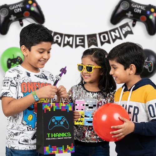 Party Propz هدايا العودة لحفلات عيد الميلاد - 60 قطعة، هدايا العودة بموضوع الألعاب للأطفال من عمر 6-10 سنوات، بالونات قابلة للقرص، قلم، نظارات بكسل، دفتر ملاحظات، أساور صفع، مجموعة قرطاسية هدايا العودة للأطفال من عمر 10-12 سنة - Image 5