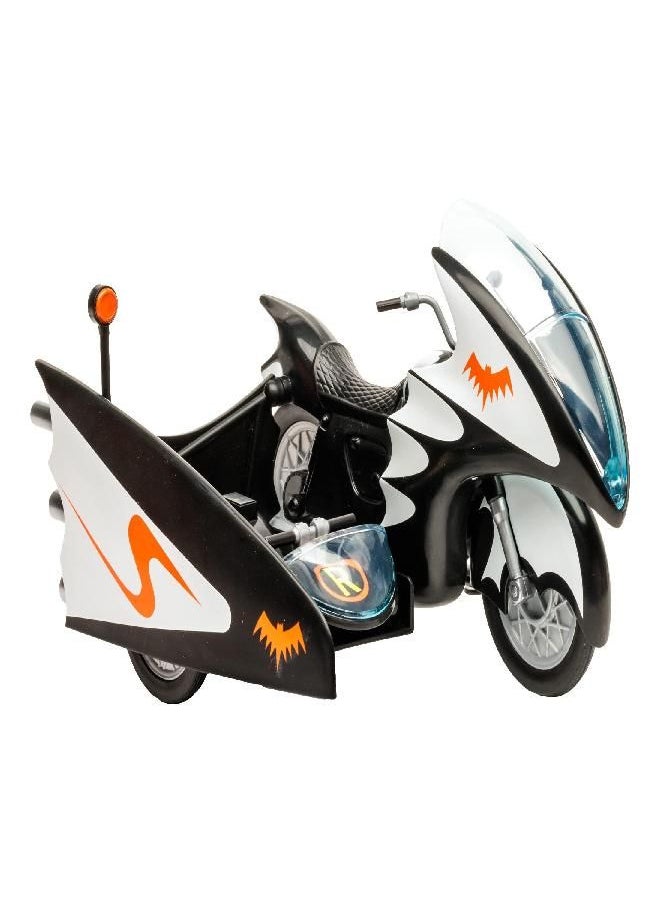 McFarlane Toys - DC Retro 6IN - BATCYCLE with Side CAR - Image 1