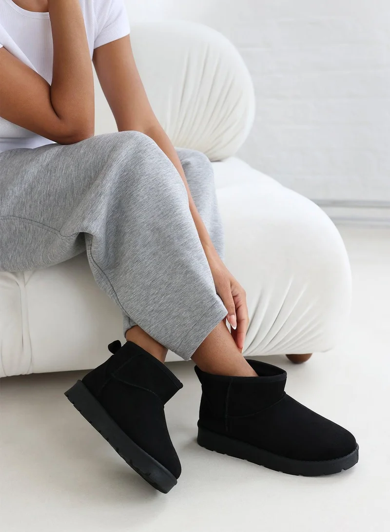 ويرز ذات فروم 'Pine' Faux Fur Lining Ankle Boots
