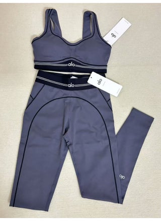 Gray L