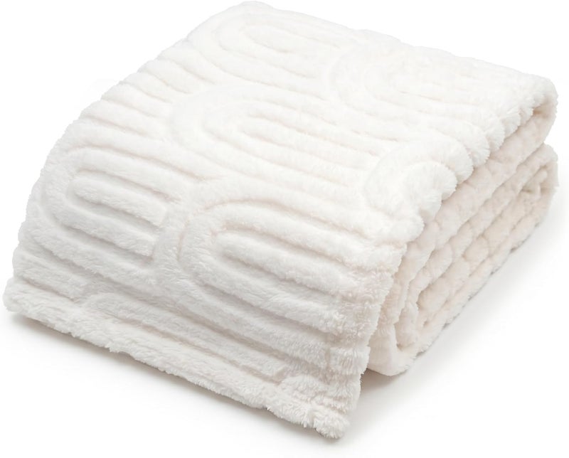 Americanflat 30x40 Jacquard Kids Throw Blanket - Soft and Breathable Mini Fleece Throw Blanket for Couch, Bed, Chair - Fleece Blankets Perfect for Home, Bedroom, or Outdoor - Rainbow Design in Cream - Image 1