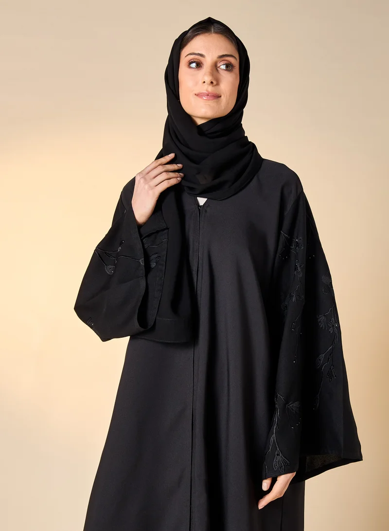 Hadiyath Al Madinah HM - Embroidered Abaya with Hijab