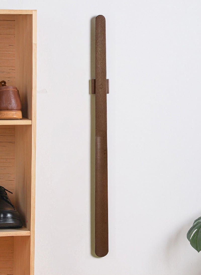 55cm beechwood long-handled shoehorn with a magnetic base. It is convenient to put on shoes and is suitable for the elderly, pregnant women, men and women. - Image 2