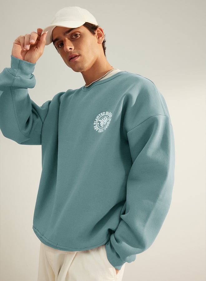 trendyol Mint Oversize/Wide Cut Floral Embroidered Fleece Lined Cotton Sweatshirt - Image 2
