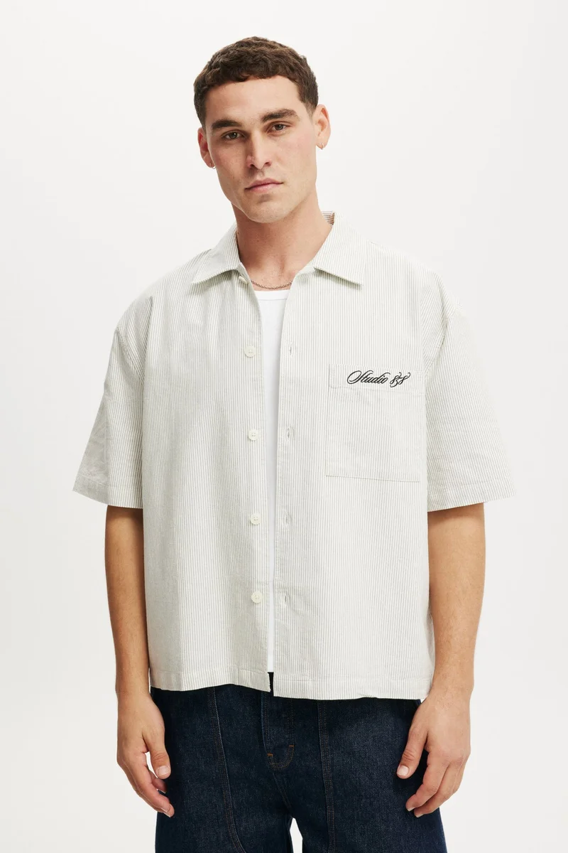 كوتون اون قميص فينتورا بأكمام قصيرة