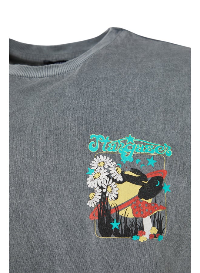 trendyol Anthracite Men's Relaxed/Comfortable Fit Aged/Faded Effect Mystical Printed  Short Sleeve T-Shirt - Image 3