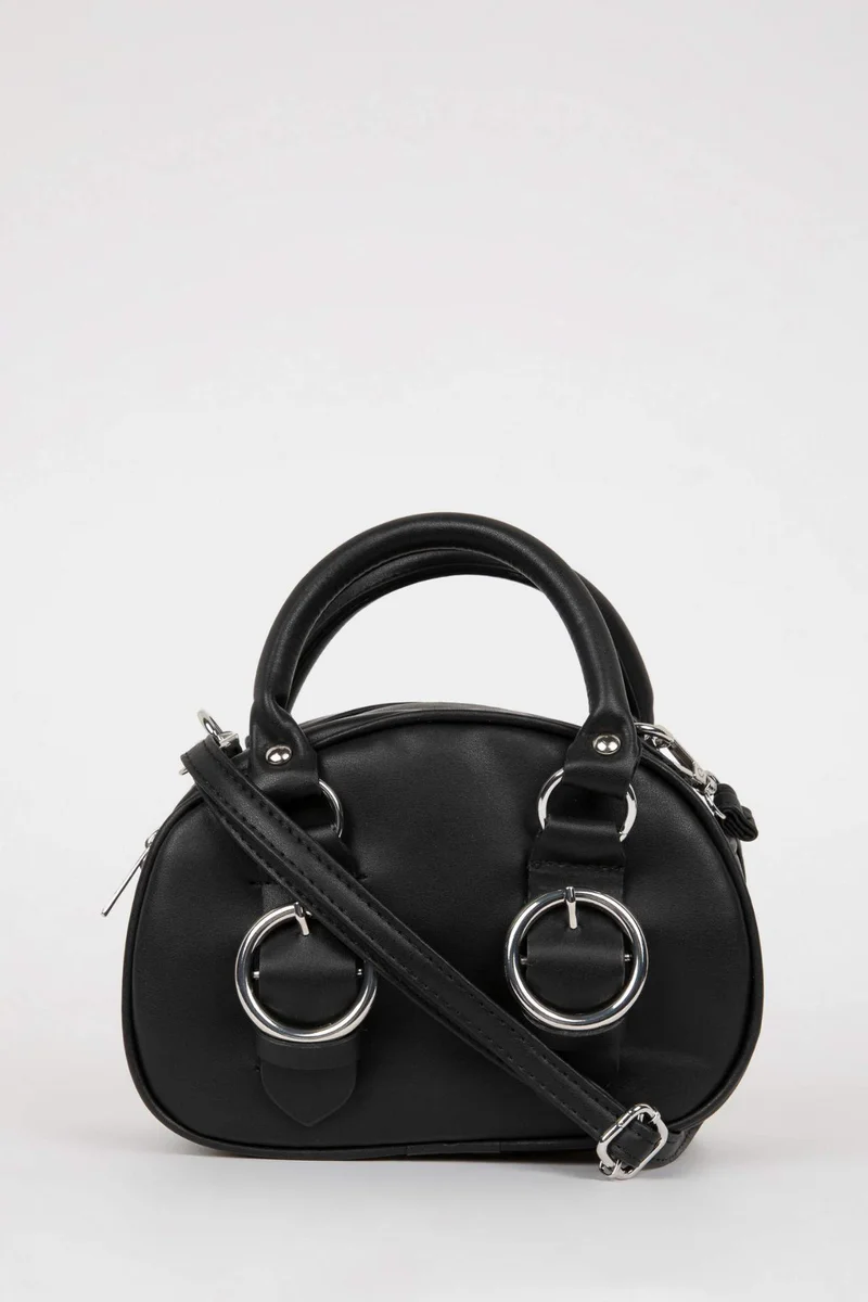 ديفاكتو Woman Faux Leather Shoulder Bag