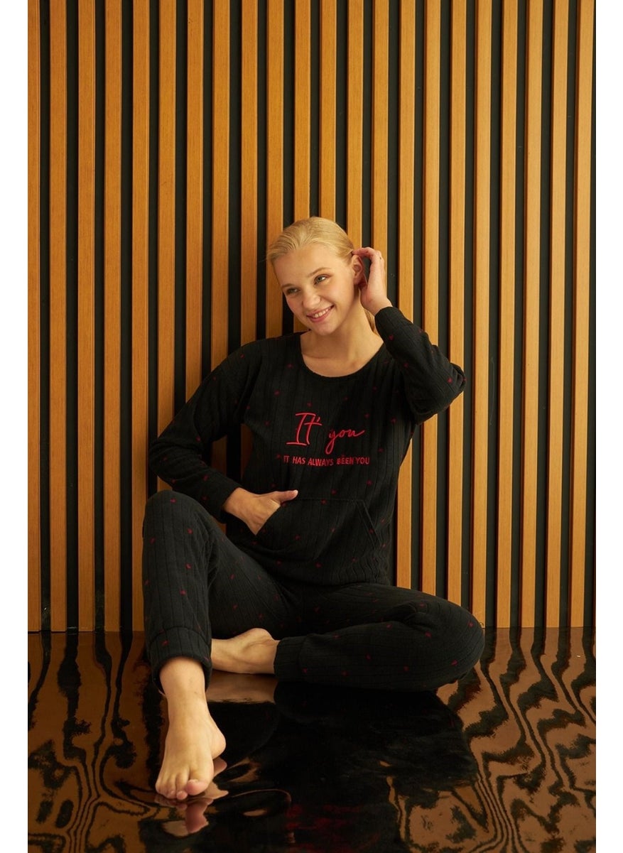 Bie's Women's Crew Neck Kangaroo Pocket Wrist Cuffed Ribbed Fleece Winter Pajama Set  - Image 1