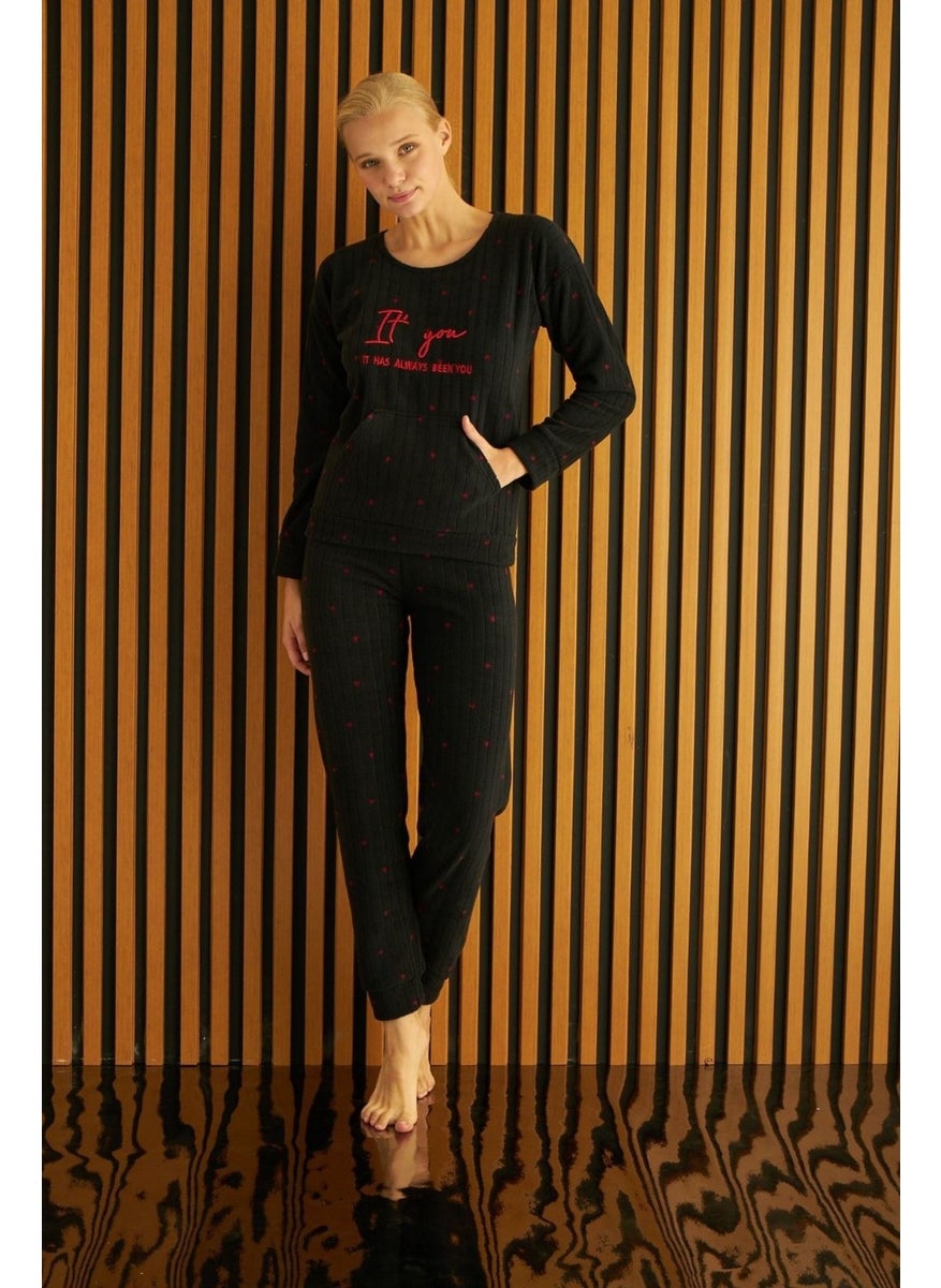 Bie's Women's Crew Neck Kangaroo Pocket Wrist Cuffed Ribbed Fleece Winter Pajama Set  - Image 5