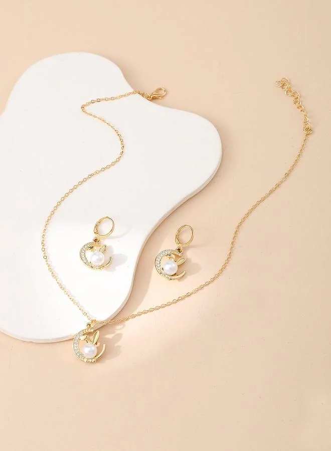 تايك تو Pack of 3 - Gold Tone Pearl Bunny Pendant Necklace and Earrings