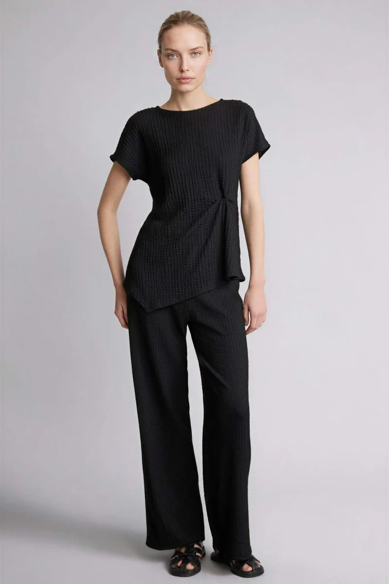 DeFacto Straight Fit Regular Hem Trousers