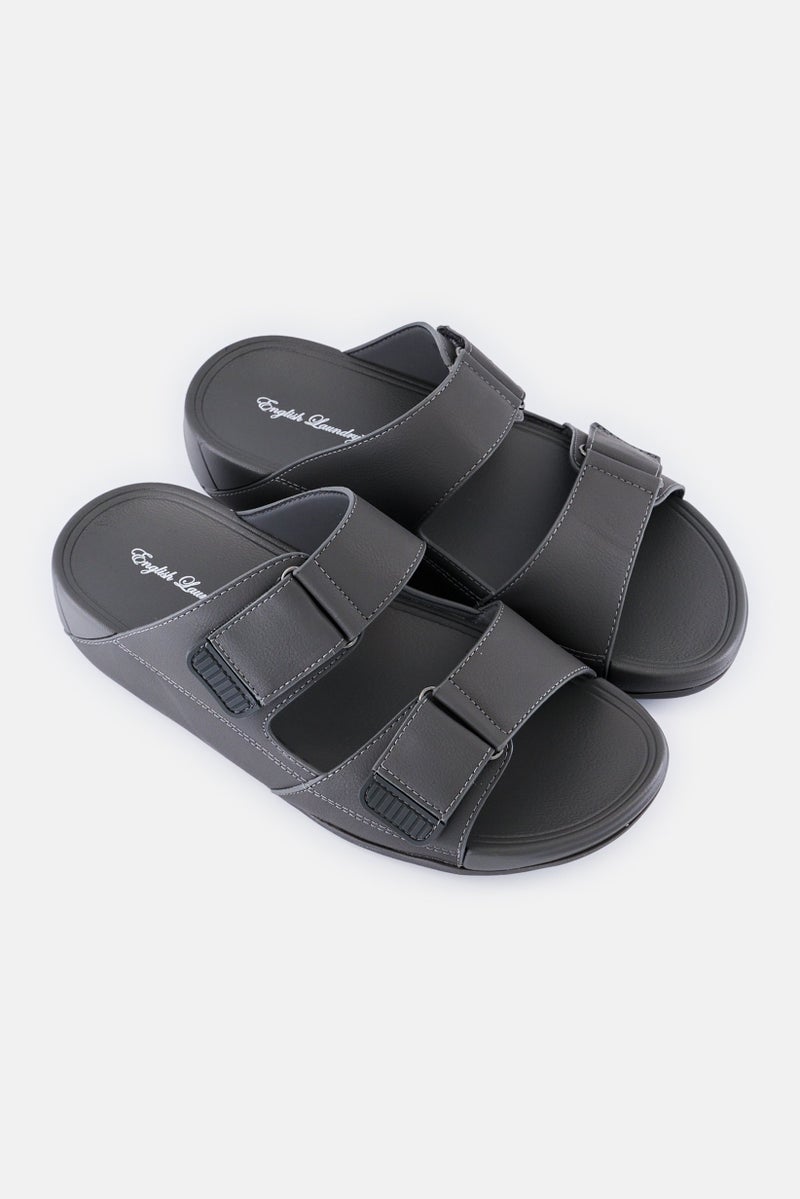 English Laundry صنادل عربية للرجال، رمادي - Image 2