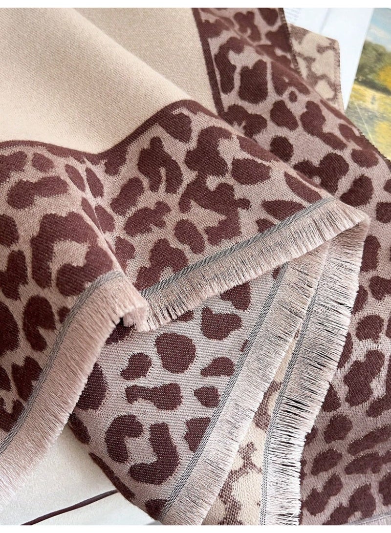 شال شتوي نسائي فاخر مصنوع من قماش الكشمير شال شتوي فاخر يضيف لمسة ناعمه وراقية لإطلالتك الشتوية. - Image 5