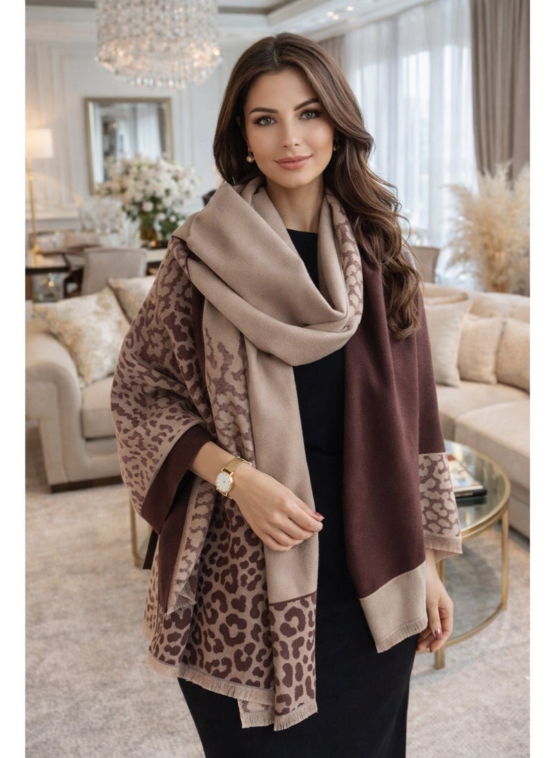 شال شتوي نسائي فاخر مصنوع من قماش الكشمير شال شتوي فاخر يضيف لمسة ناعمه وراقية لإطلالتك الشتوية. - Image 1