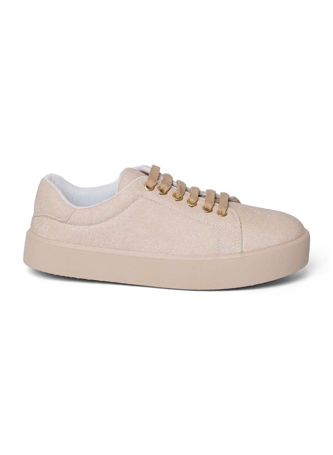 حذاء سنيكرز برقبة قصيرة