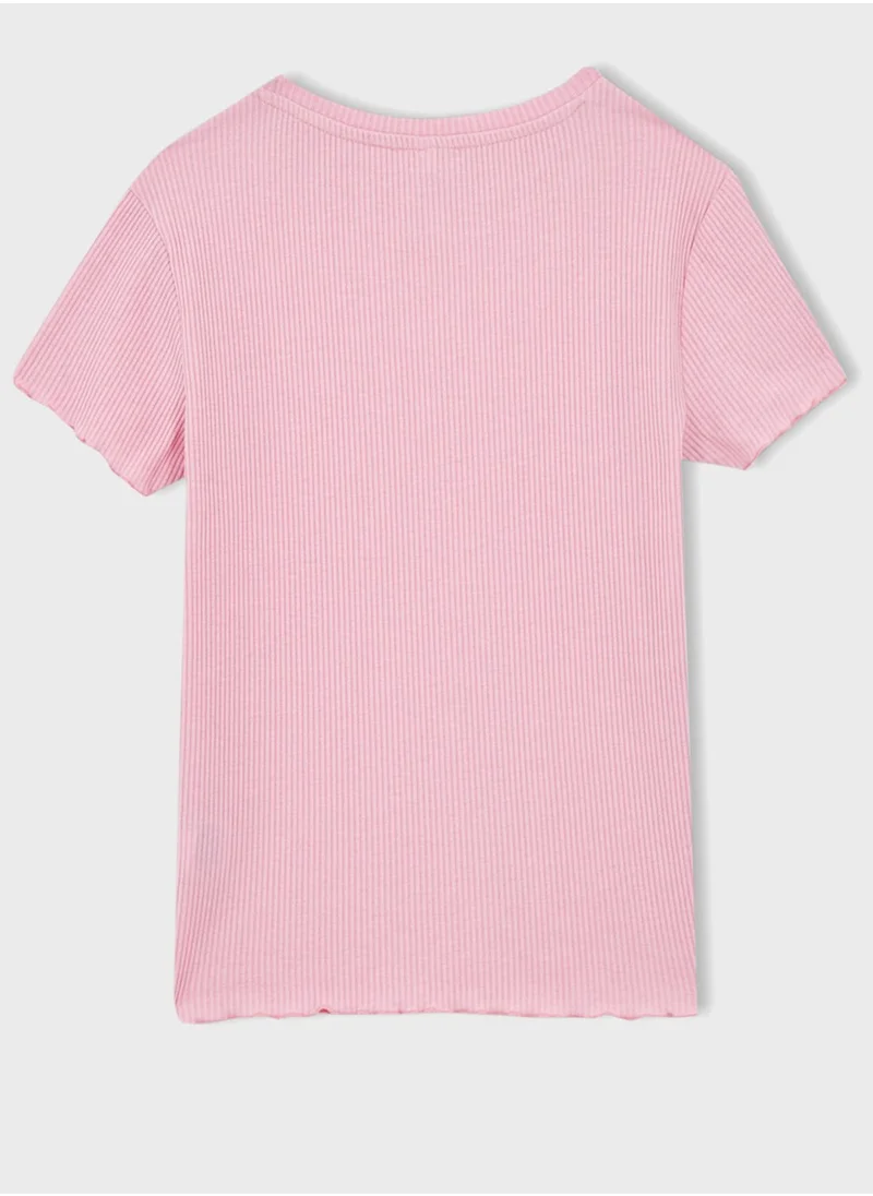 DeFacto Regular Fit V-Neck Short Sleeve T-Shirt