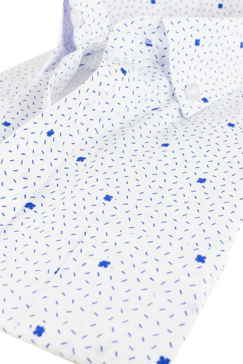 فاريتا Men's Blue Pocket Classic Cut Cotton Long Sleeve Shirt
