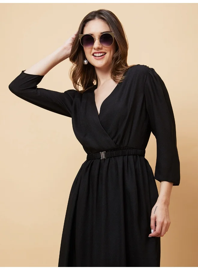 globus Women Wrap Neck Gathered Waist A-Line Midi Dress With Belt