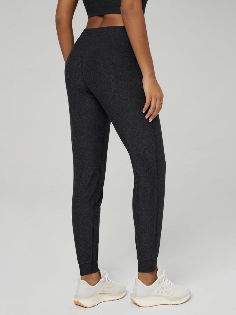 ODODOS Women's Performance Joggers - Ultra Soft odSTRATUM Tech Sweatpants - 25" Mid Rise Cropped Pants with Pockets, Black Heather, Medium - Image 3