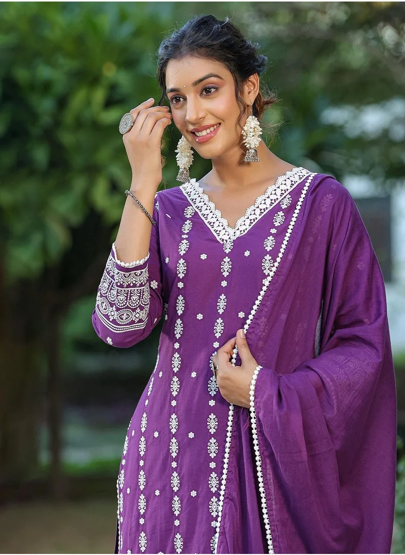 ISHIN Women Purple cotton Kurta set with Dupatta