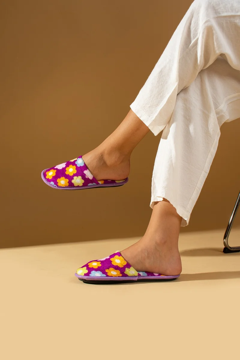 Pembe Potin Pink Potin Warm Lining Floral Patterned Comfortable Fit Women's Home Slippers CCK355