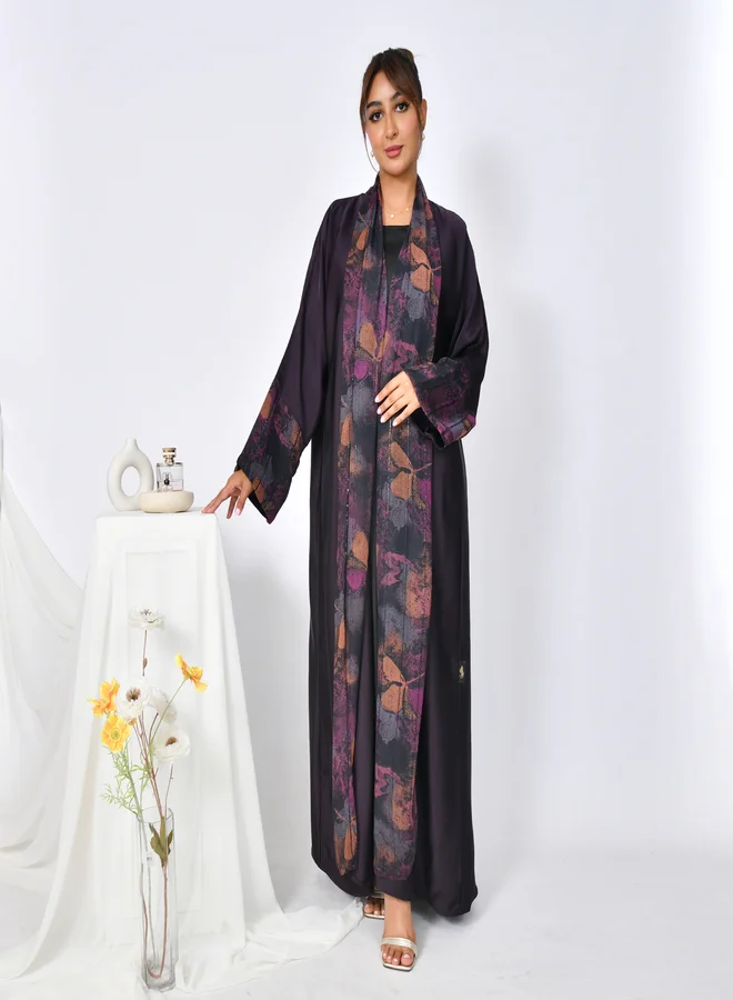 HAWRAA ABAYA Dark purple, quarter-cloche abaya made of soft summer fabric with chiffon floral inserts on the sleeves and sides of the abaya
