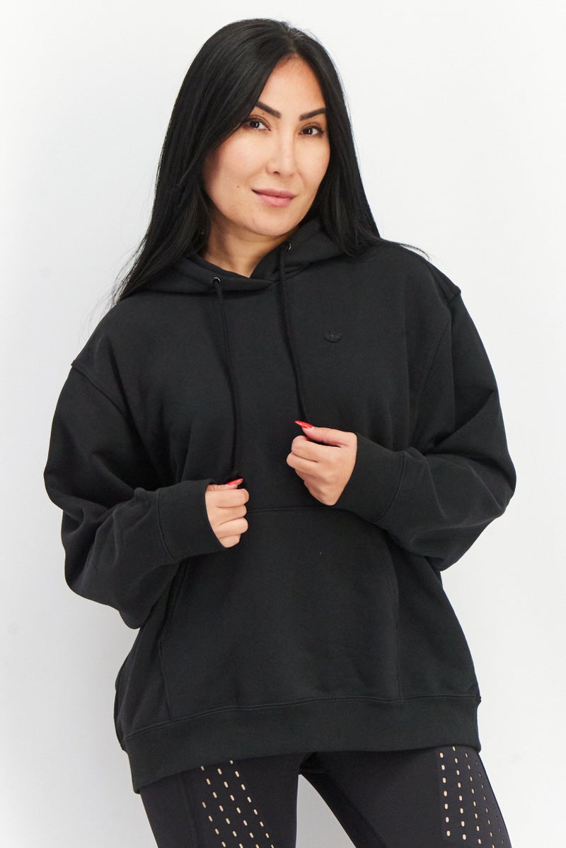 Adidas سويت شيرت رياضي نسائي بغطاء رأس وأكمام طويلة، أسود - Image 1