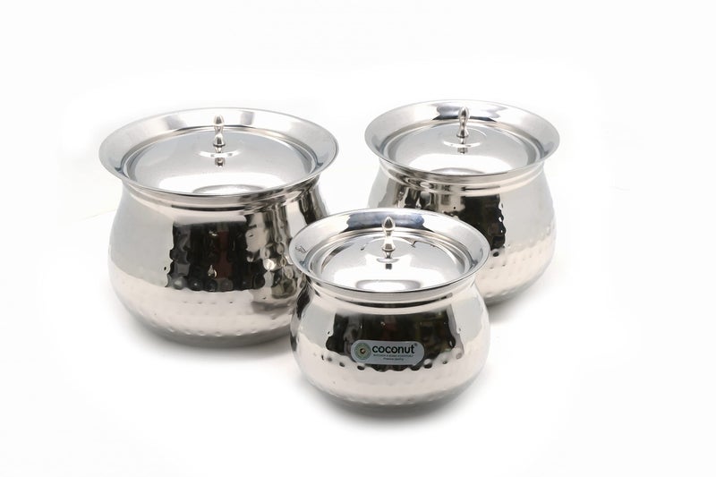 Coconut أواني الطهي المصنوعة من الفولاذ المقاوم للصدأ المطروق من جوز الهند مع الأغطية - 3 وحدات (السعة - 500، 850 و 1400 مل) - Image 1