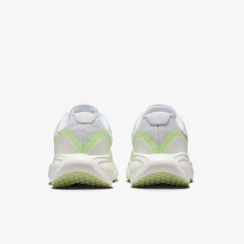 Nike Women's Revolution 8 Running Shoes