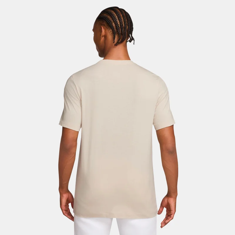 Nike Men's Sportswear Club T-Shirt