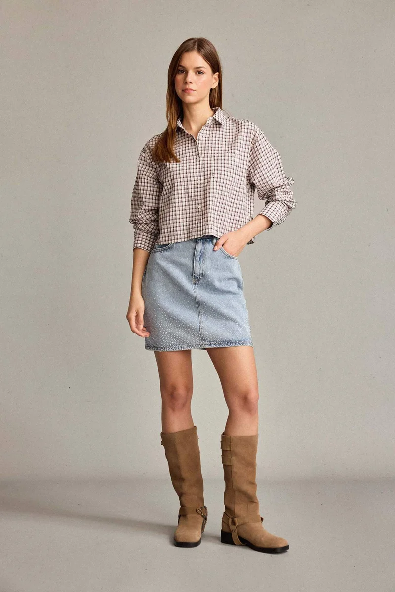 ديفاكتو Embroidered Denim Skirt