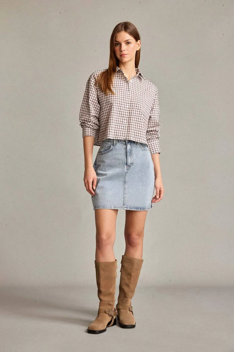 ديفاكتو Embroidered Denim Skirt