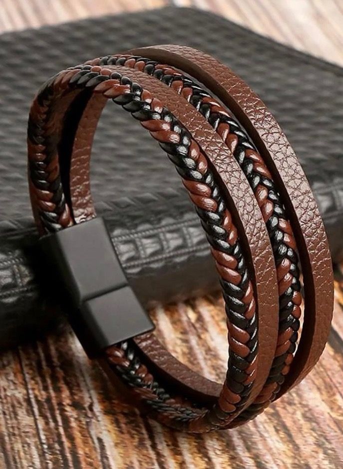 لوكشري كونسبت اسوارة رجالية أنيقة من أجود أنواع الجلود الاصطناعية عالية الجودة - Image 1