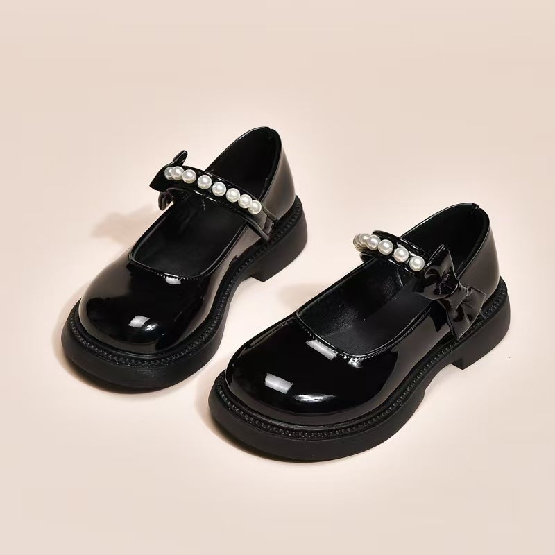 Soft-Soled Leather Shoes for Girls, 2026 Spring and Autumn New Style, Pearl Bow Princess Flats, Black Shiny Leather Loafers - Image 2