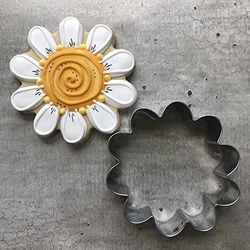 LILIAO Daisy Flower Cookie Cutter - 3.1 x 3.3 inches - Stainless Steel - Image 3