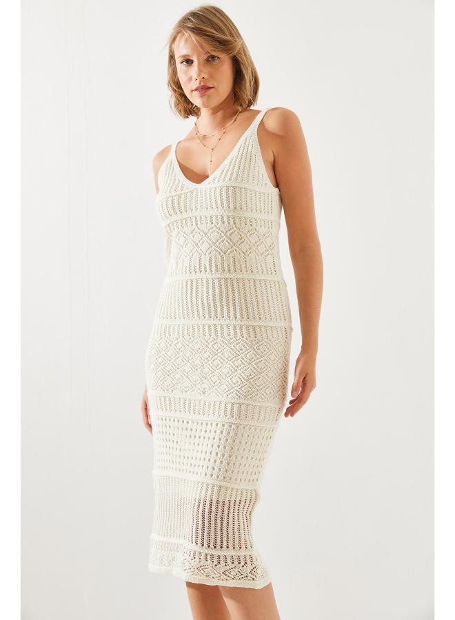 جينجر فستان شاطئ كروشيه بياقة على شكل حرف - Image 3