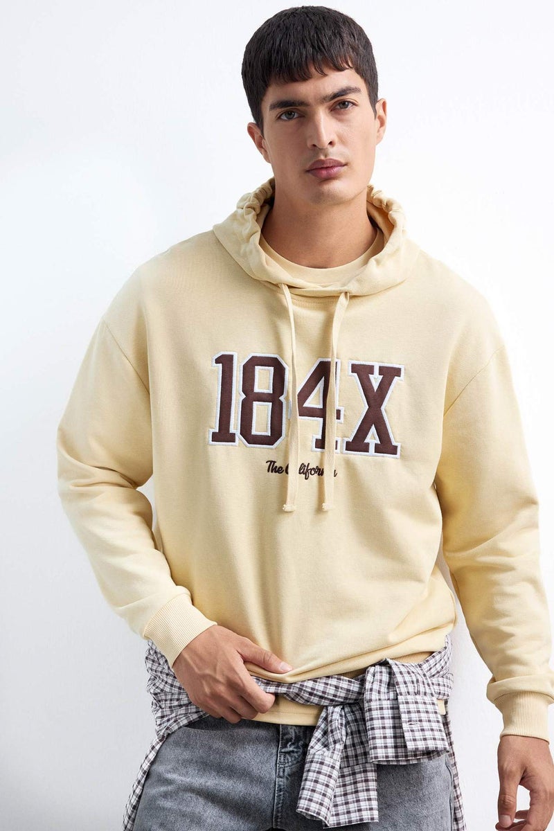 DeFacto Boxy Fit Printed Sweatshirt - Image 1