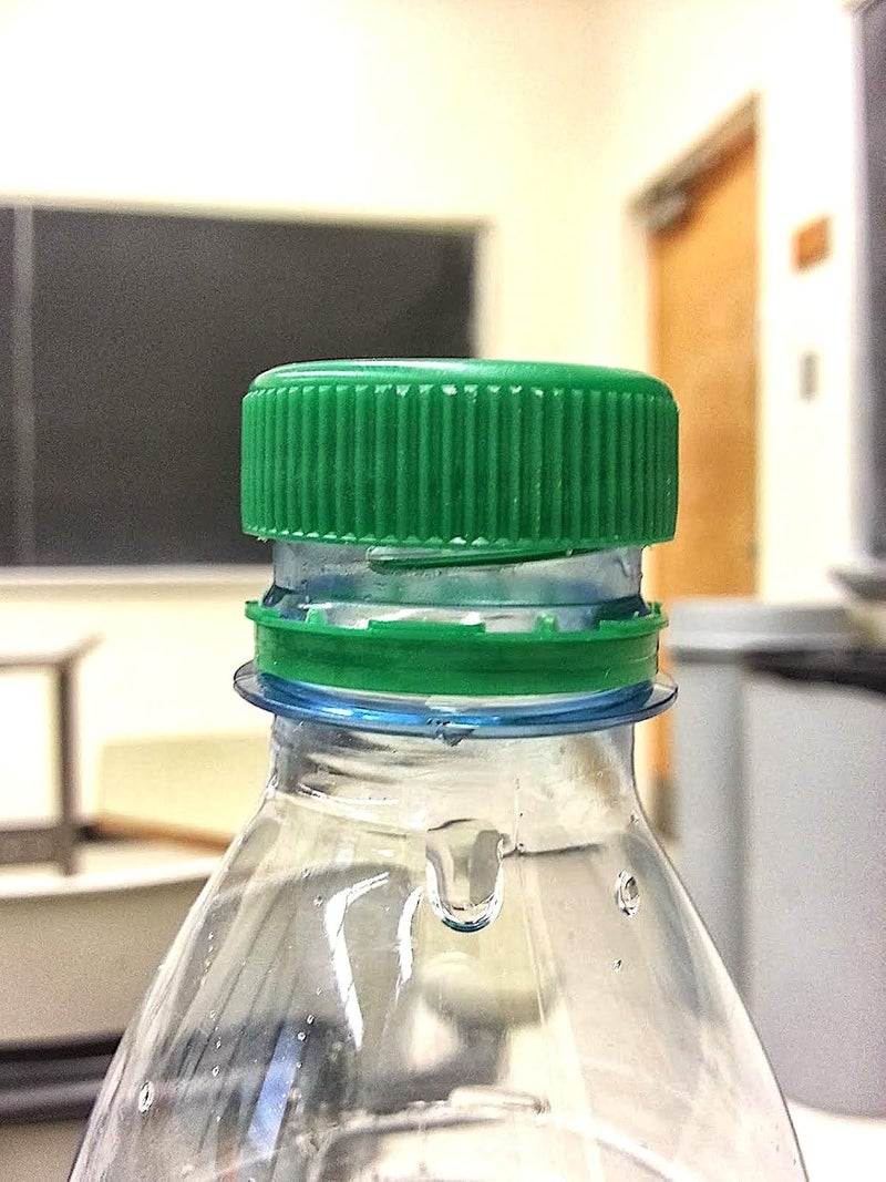 mastBus Plastic Unbreakable Water Can with Screw Thread Cap Transparent 20L 2 Pieces - Image 5