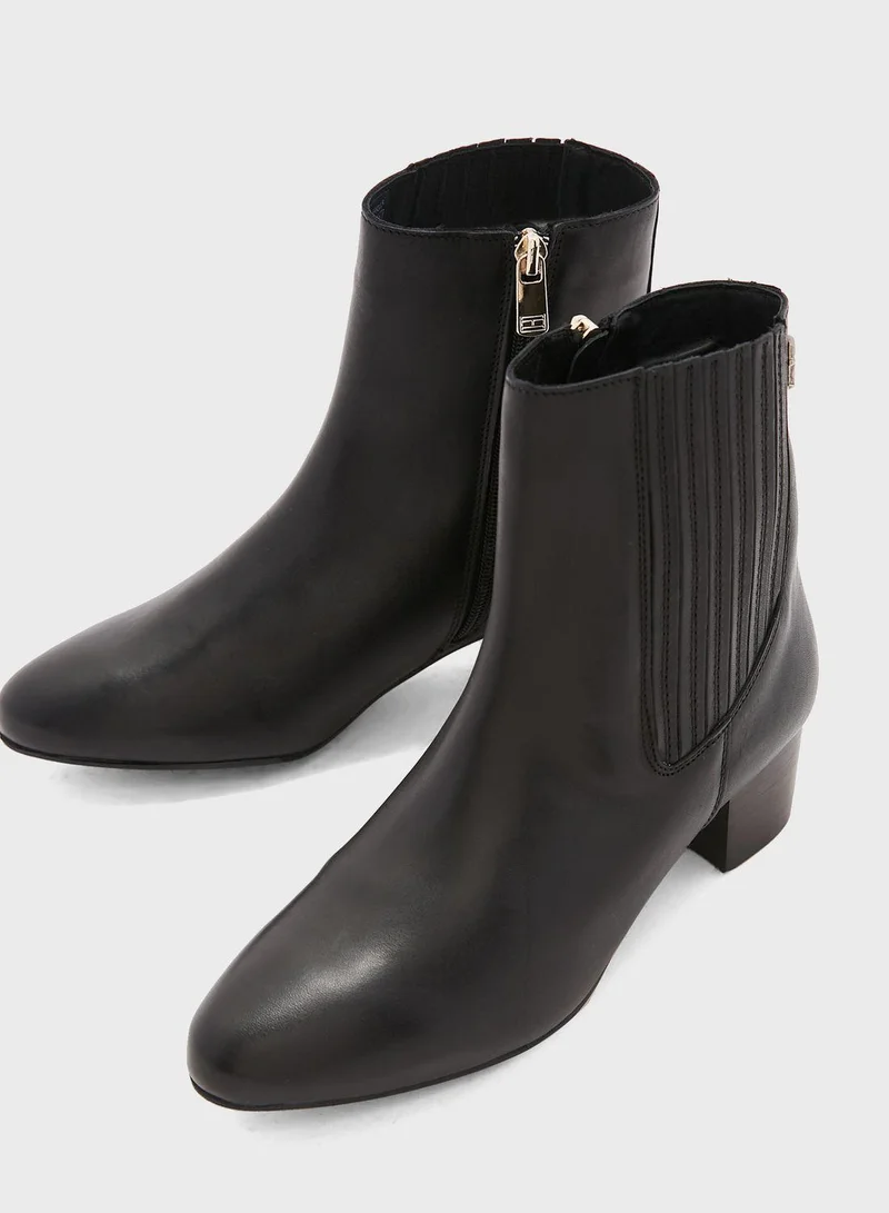 TOMMY HILFIGER Essential Casual Leather Ankle Boots