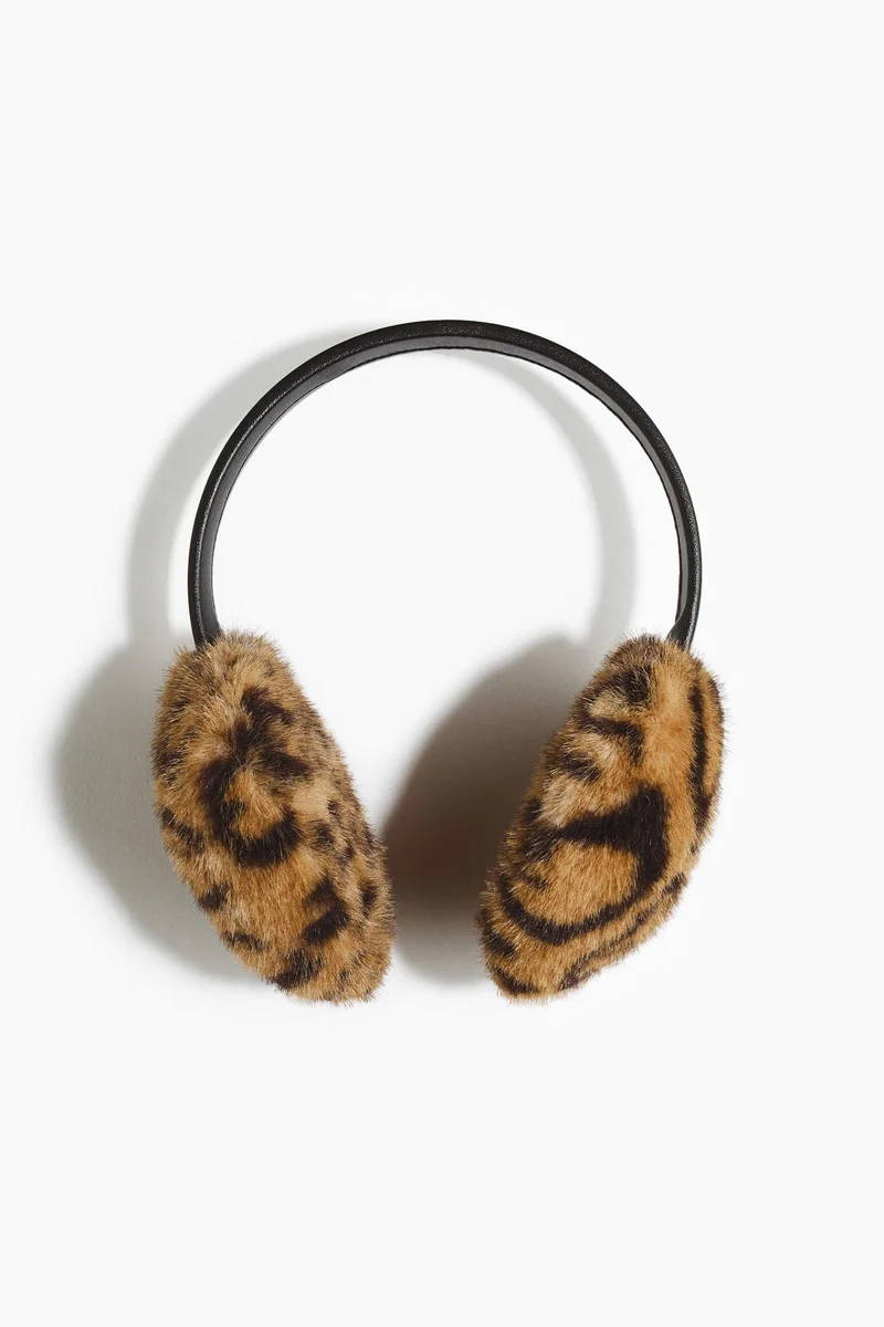 H&M Fluffy earmuffs