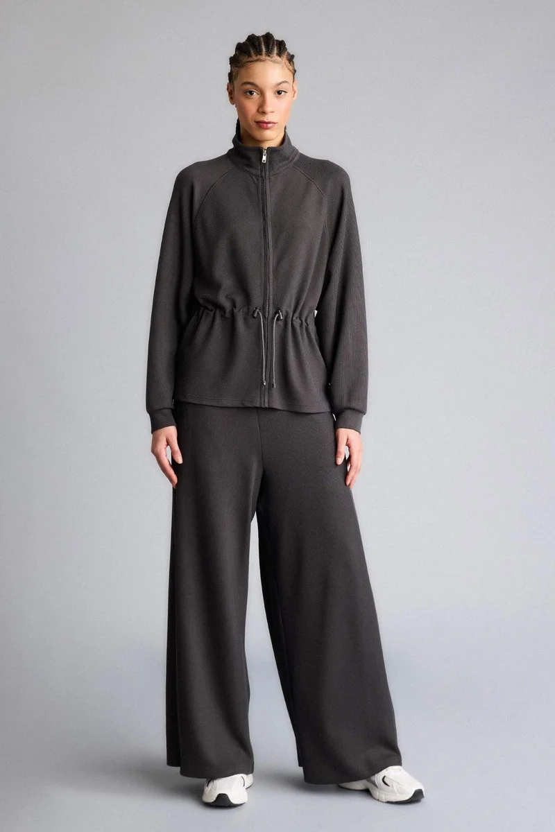 ديفاكتو Standard Fit Stand Collar Modal Zip-Up Sweatshirt